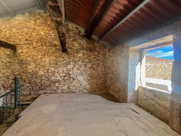 Casa independiente en Xubias de Abaixo, 10 thumbnail 1