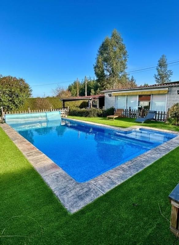 Sale of independent chalet in Bergondo, Bergondo
photo 2