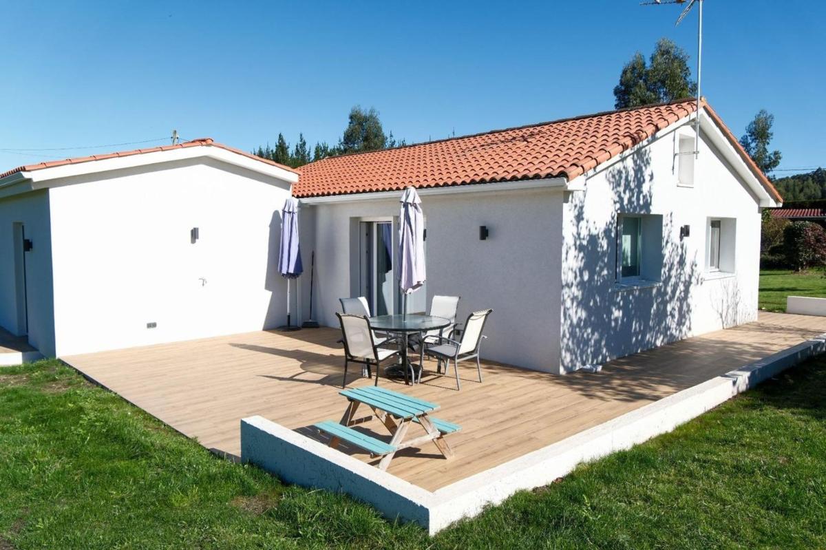 Sale of independent chalet in Bergondo, Bergondo
photo 3