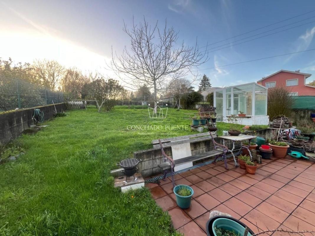 Sale of independent chalet in Lugar Casal, Bergondo
 photo 4
