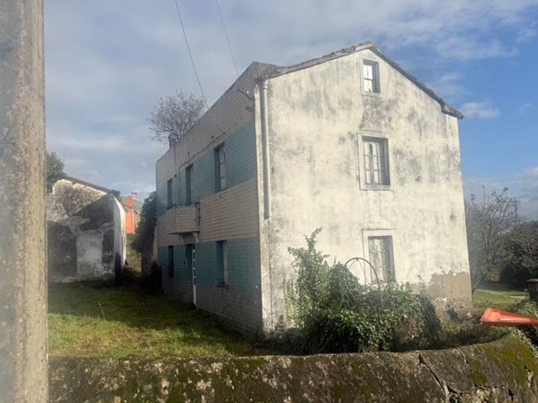 Sprzedaż niezależnego domku jednorodzinnego w CR SAN CIDRE, 20, Bergondo photo 3