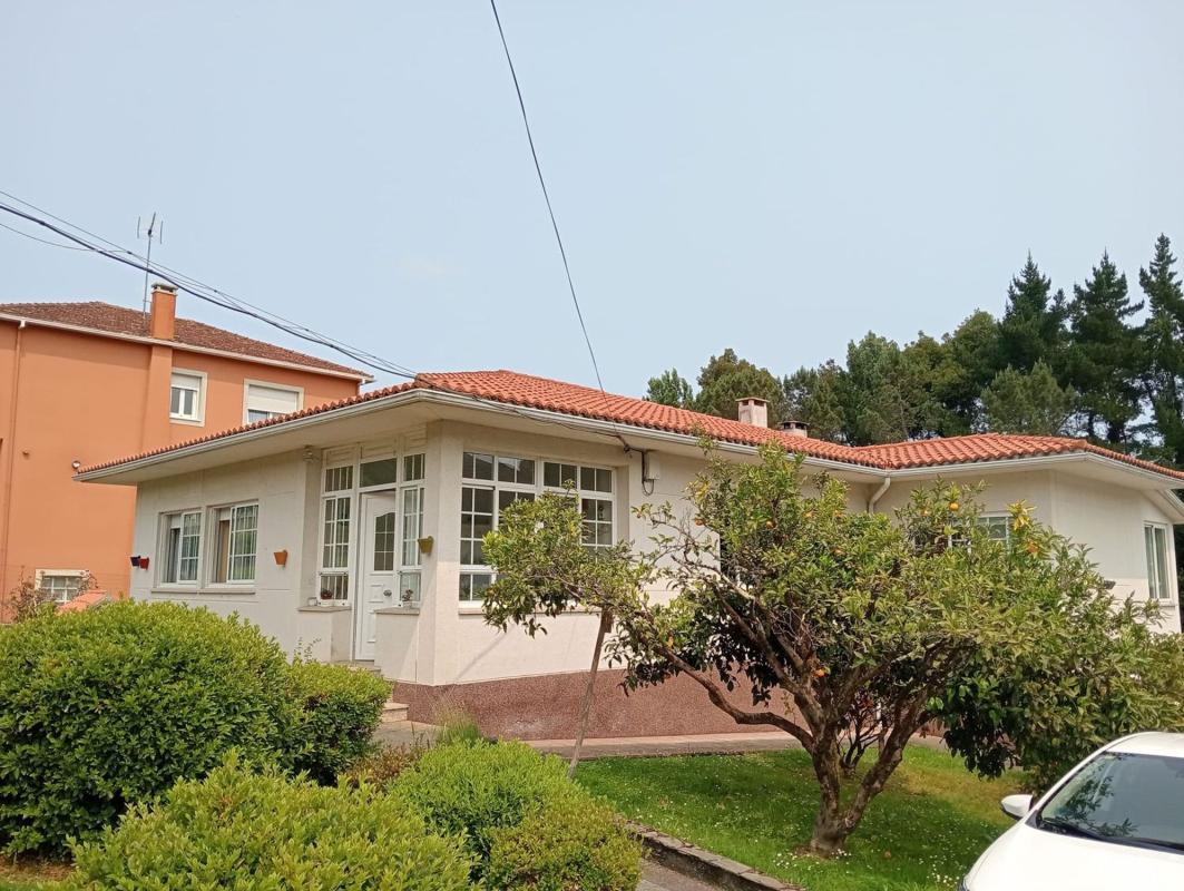 Venta de chalet independiente en Lugar Miodelo, Bergondo
photo 1