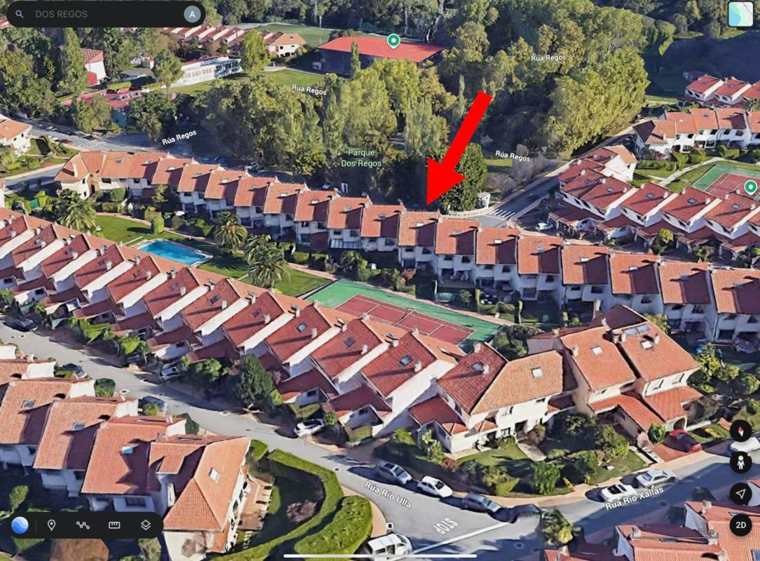 Venta de chalet adosado en Calle Regos, 33 , Oleiros photo 1