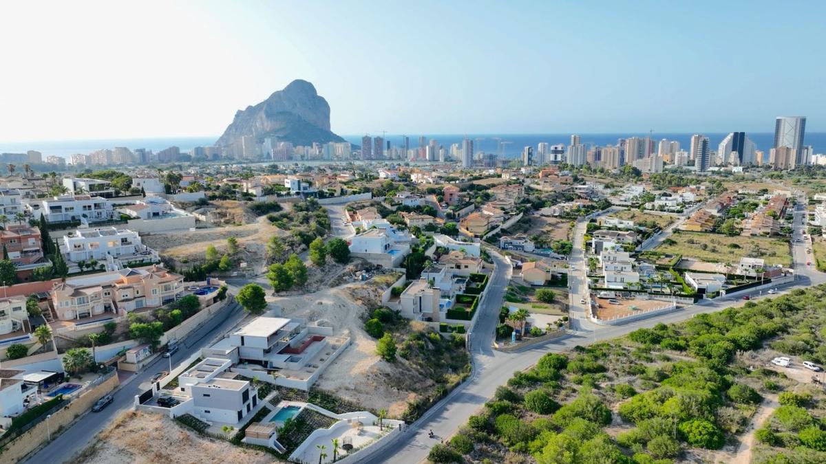 Land for sale in Calpe, Alicante photo 2