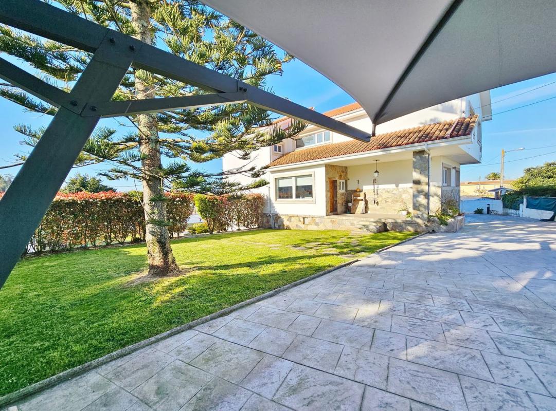 Venta de chalet independiente en AC-173, Oleiros
photo 2