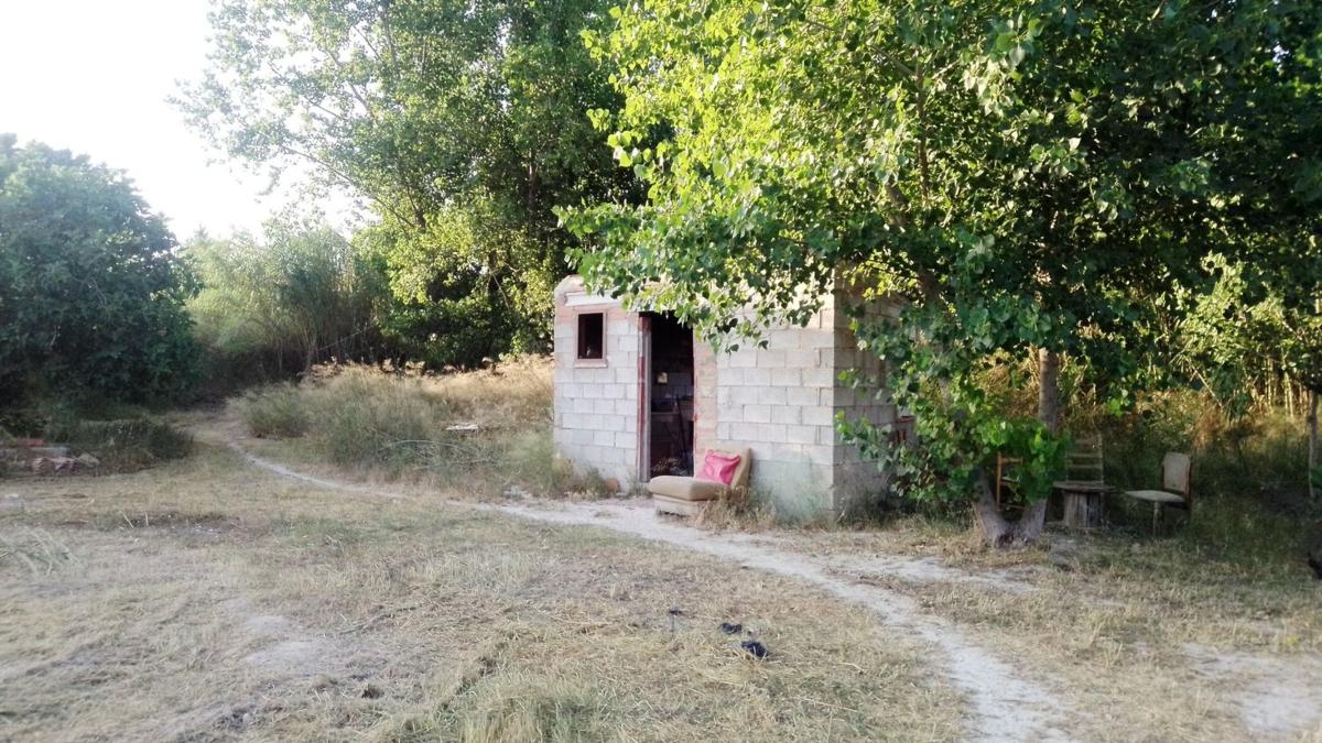 Terreno en venta en Cocentaina, Alicante photo 3