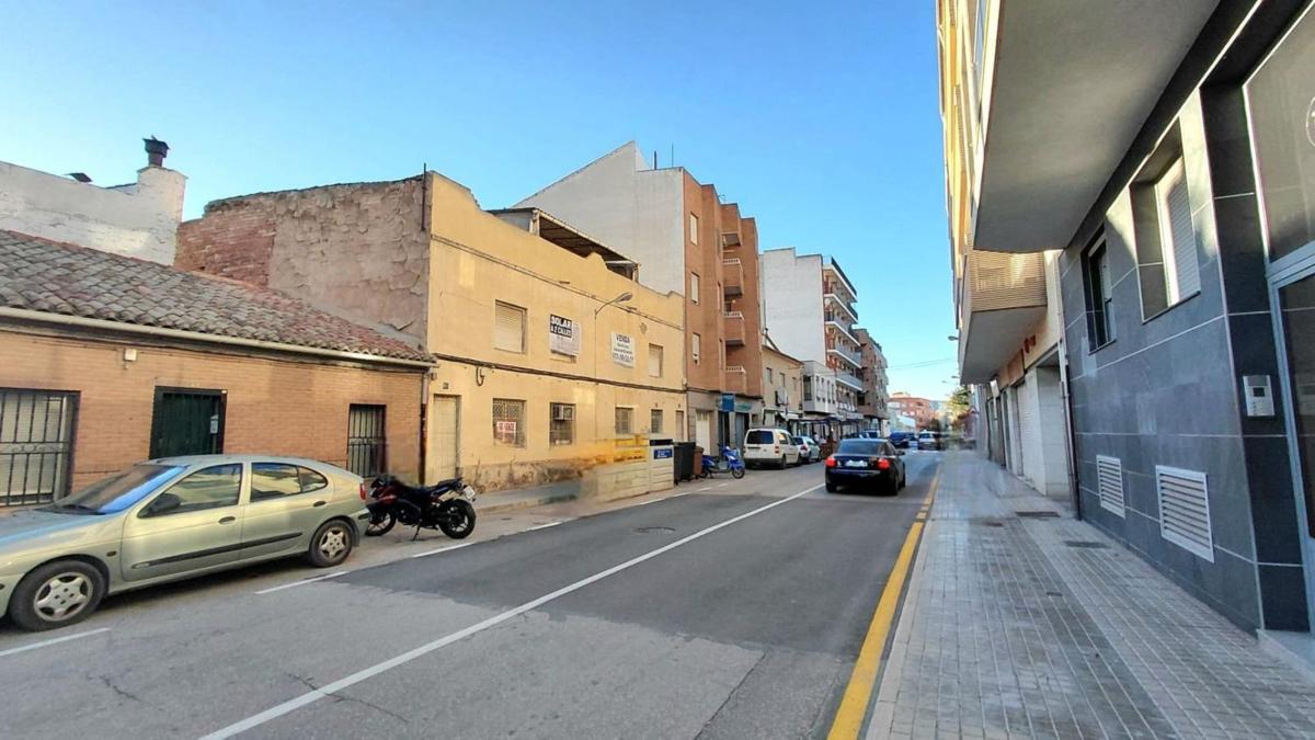 Terreno en venta en Villena, Alicante photo 1
