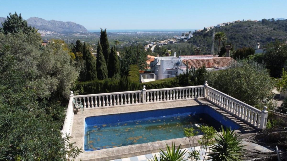 Terreno en venta en Orba, Alicante photo 2