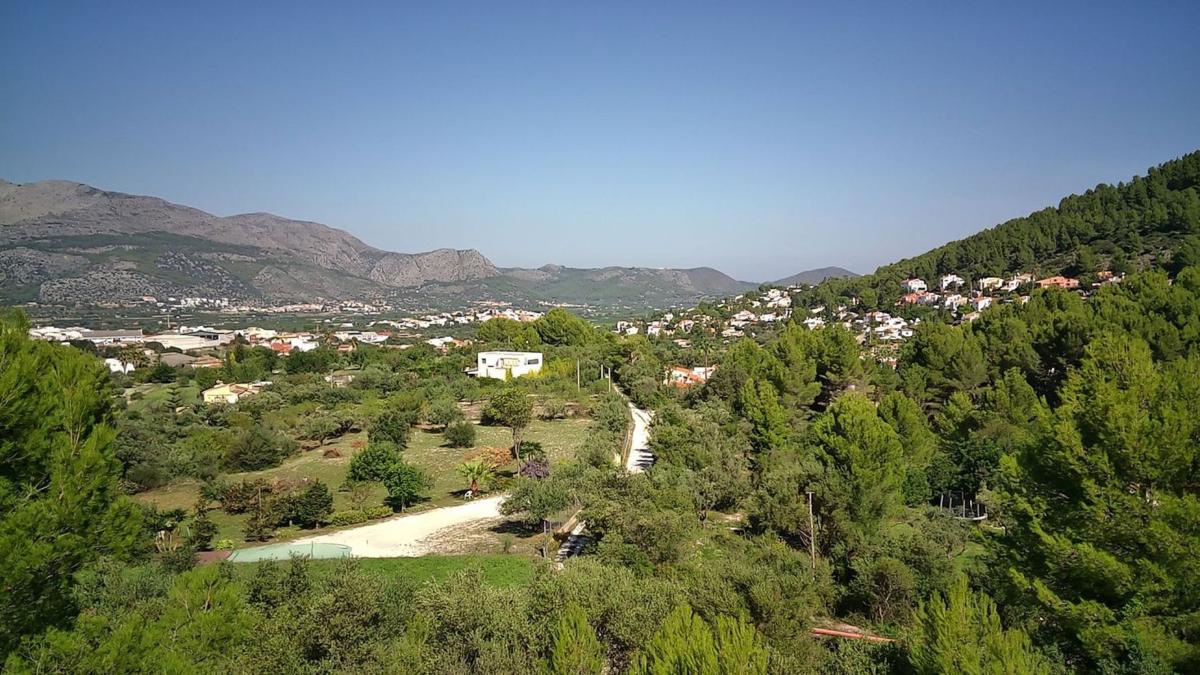 Terreno en venta en Orba, Alicante photo 1