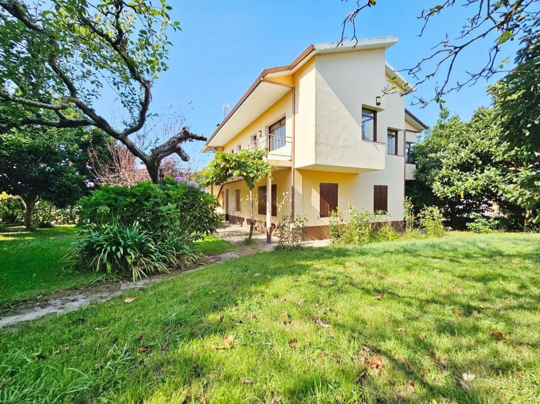 Venta de chalet independiente en A Valexa, 40, Sada
photo 5