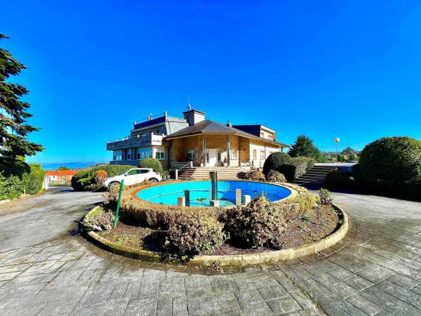 Chalet independiente en venta en Bergondo, Bergondo
thumbnail 1