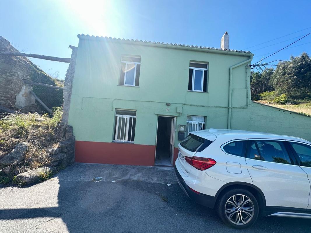 Properties for sale and rent in Spain photo 1
