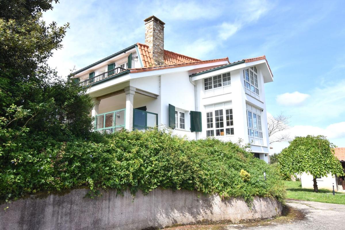 Sale of independent chalet in Camino Sada Armuño, Sada
photo 4