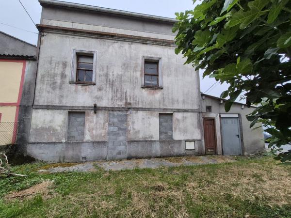 Chalet pareado en camino de Mesoiro s/n photo 4