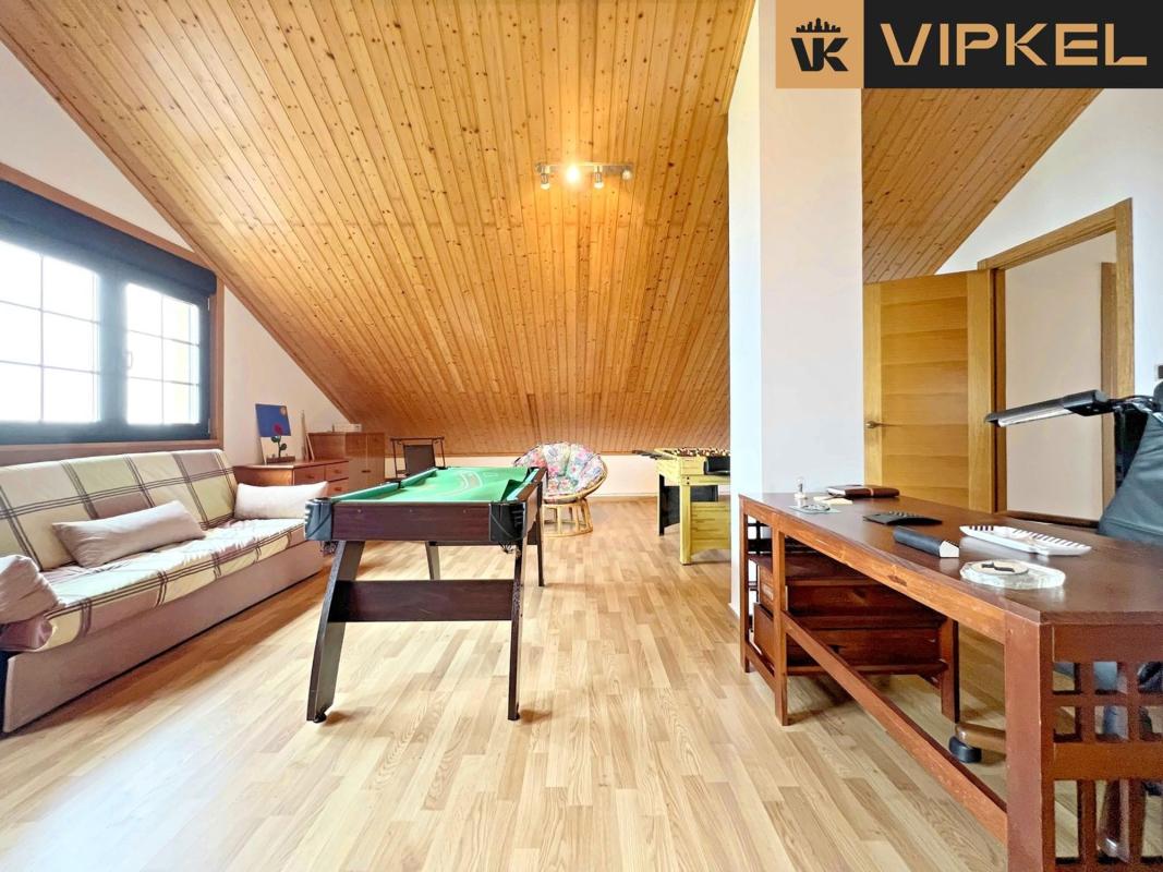 Продажа отдельного шале в  Calle Golondrina, Карраль photo 4