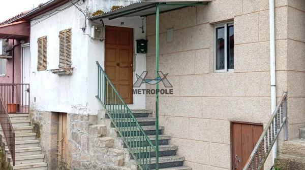 Chalet adosado photo 1