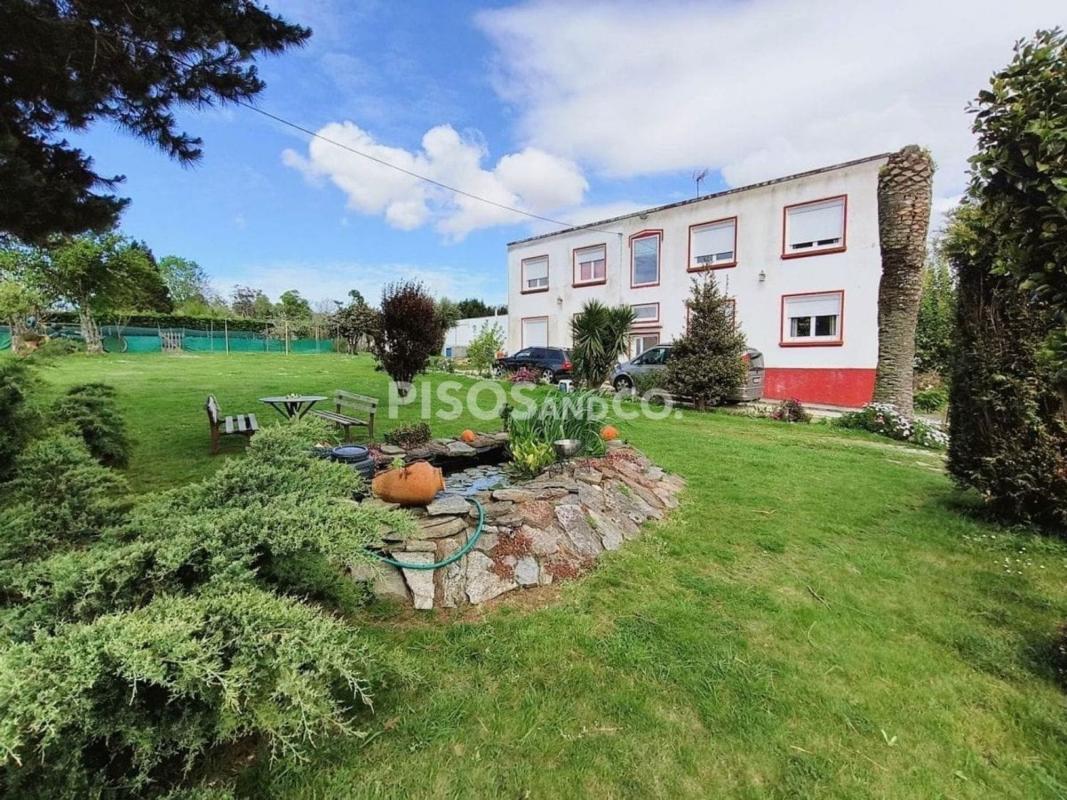 Sale of independent chalet in Lugar Sobrecarreira, Cambre
photo 3