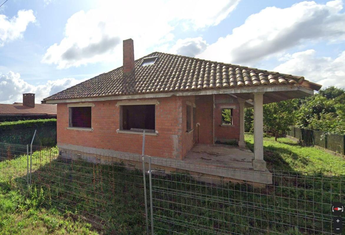 Продажа отдельного шале в Bergondo s/n, Бергондо photo 1