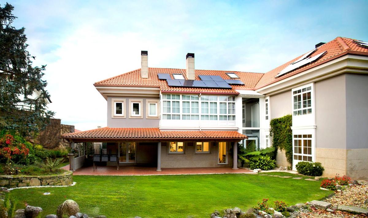 Venta de chalet independiente en Calle París s/n, A Coruña
photo 1
