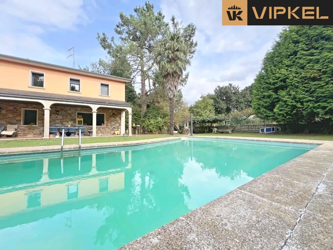 Sale of independent chalet in Lugar Torre, Cambre
photo 2