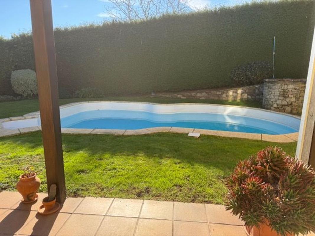 Sale of independent chalet in Cruz del Sar, Bergondo
photo 5