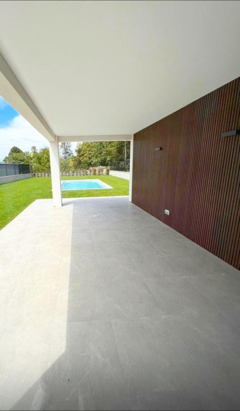 Sale of independent chalet in Nós, Oleiros
photo 3