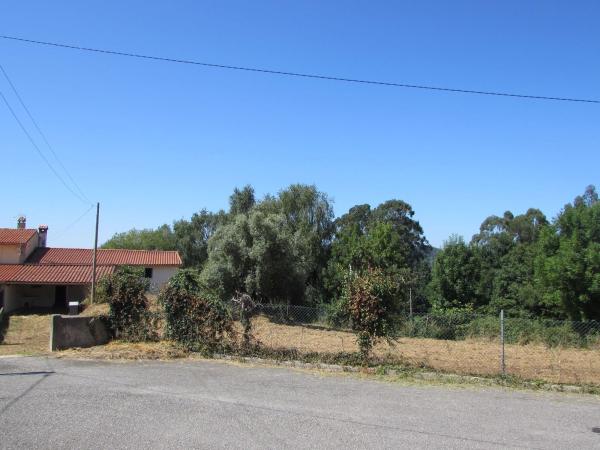 Chalet pareado en Lugar Erminde s/n photo 2