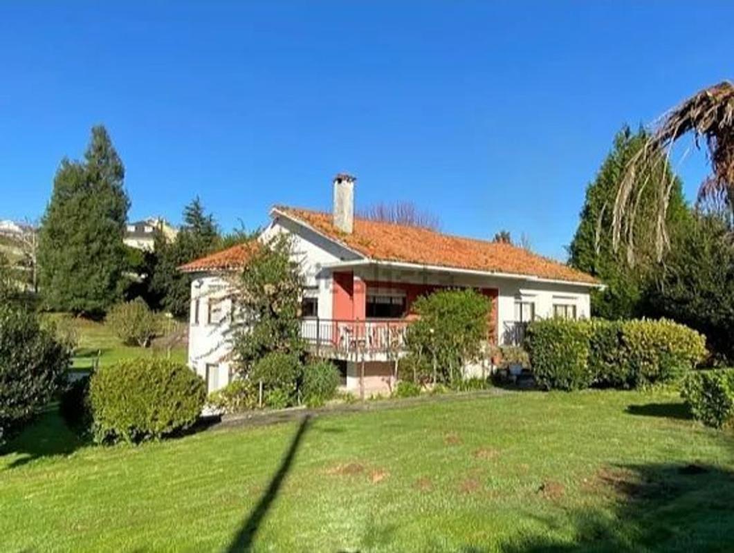 Venta de chalet independiente en Bergondo, Bergondo
photo 2