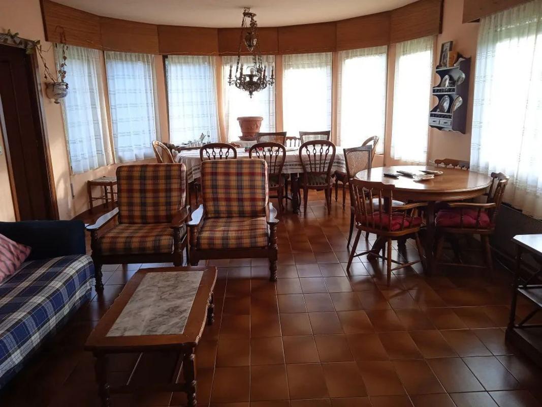 Venta de chalet independiente en Bergondo, Bergondo
photo 4