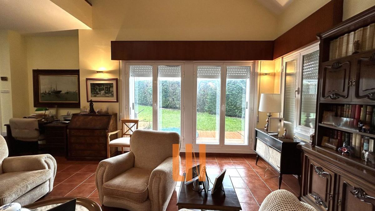 Venta de chalet independiente en Doctor fleming s/n, Oleiros
 photo 2