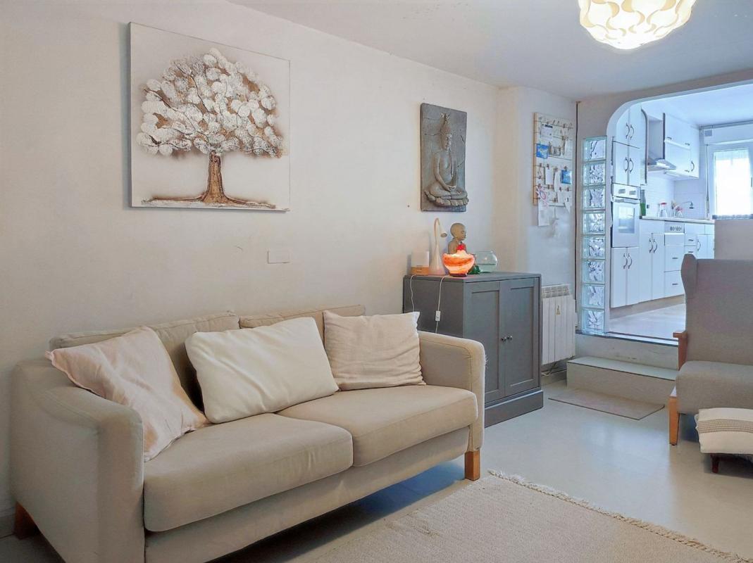 Продажа таунхауса в  Avenida de Caión , Артеихо photo 2