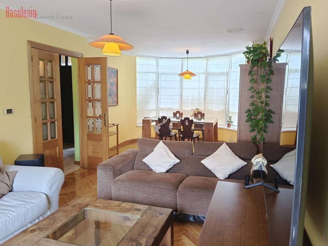 Venta de chalet independiente en Mera-Serantes, Oleiros
 photo 4