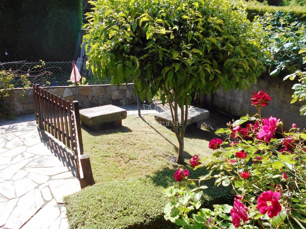 Venta de chalet independiente en Calle as Covas, Oleiros
 photo 4