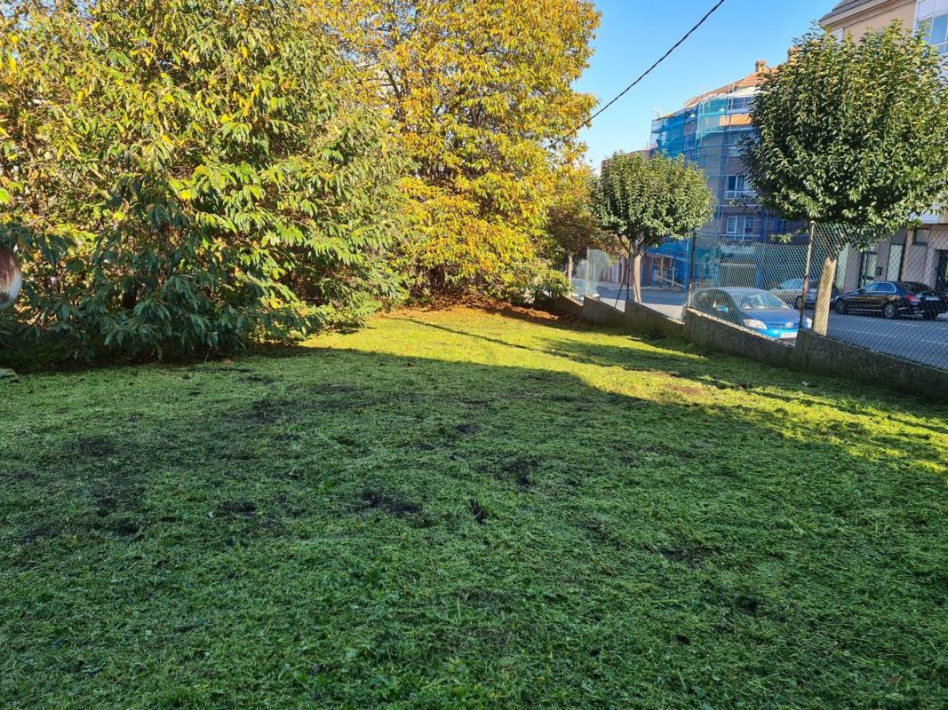 Sale of independent chalet in Travesía de Pastoriza, 127, Arteijo
photo 2