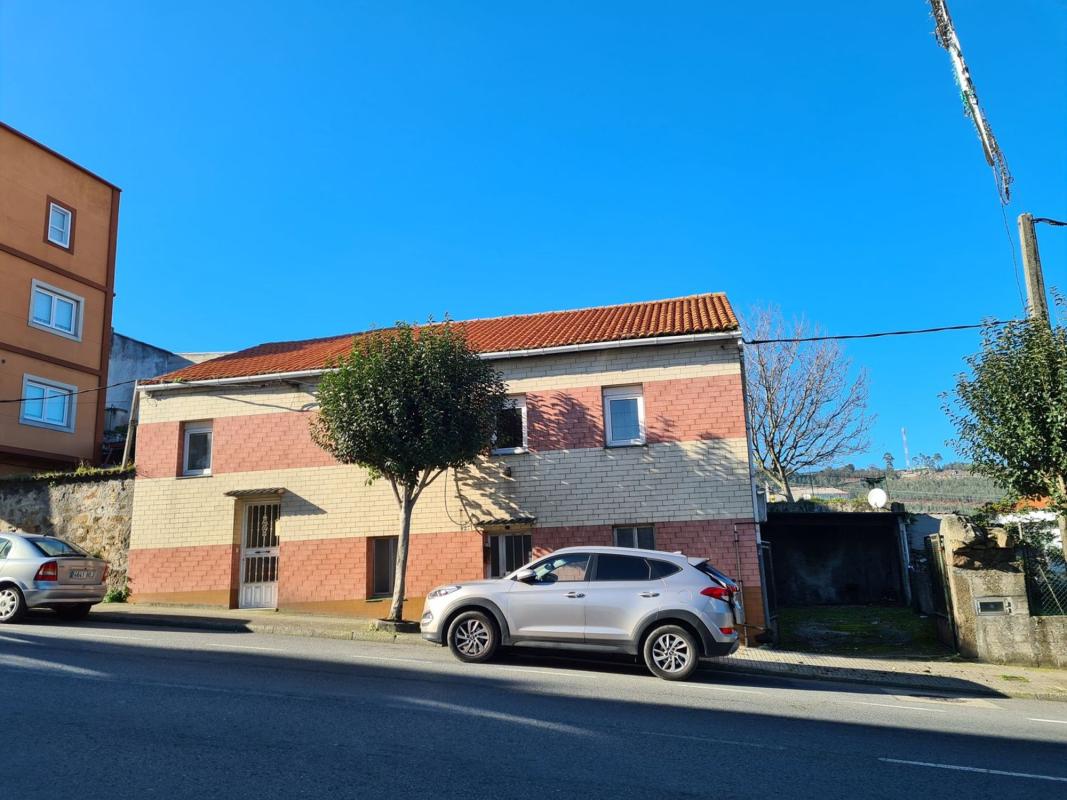 Sale of independent chalet in Travesía de Pastoriza, 127, Arteijo
photo 4