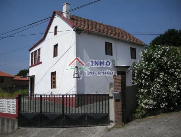 Chalet independiente en venta en Sedes-Pedroso-Doso, Narón
photo 1