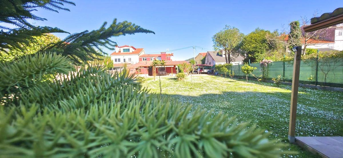 Venta de chalet adosado en SANTA MARIA , Neda photo 2