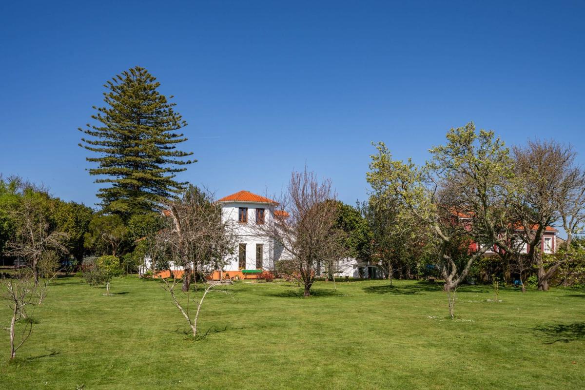Продажа отдельного шале в  Calle as lagoas, 6, Мугардос photo 4