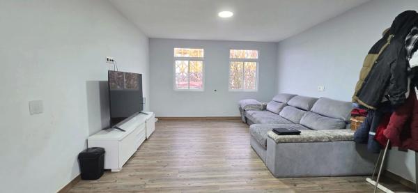 Chalet adosado en Cr Peirao photo 2