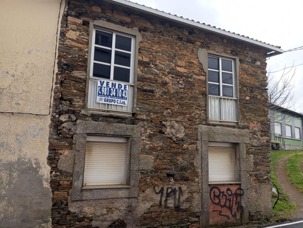 Propiedades en venta y alquiler en España photo 1