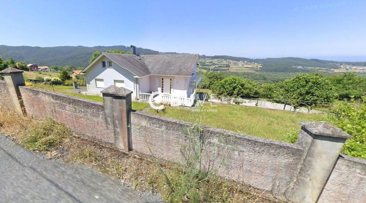 Sale of independent chalet in Pereira, Valdoviño
 photo 3