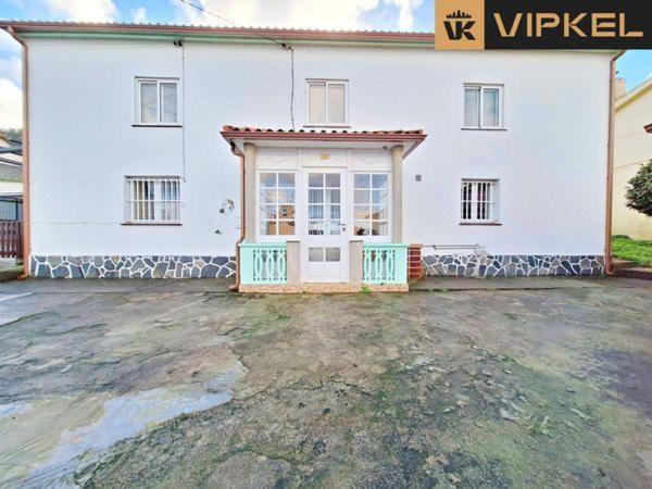 Casa independiente en calle Graño thumbnail 2