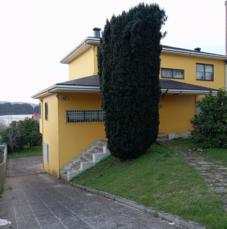 Sale of independent chalet in Calle Toeleira, Neda
photo 1