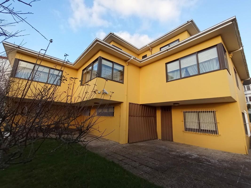 Sale of independent chalet in Calle Toeleira, Neda
photo 5