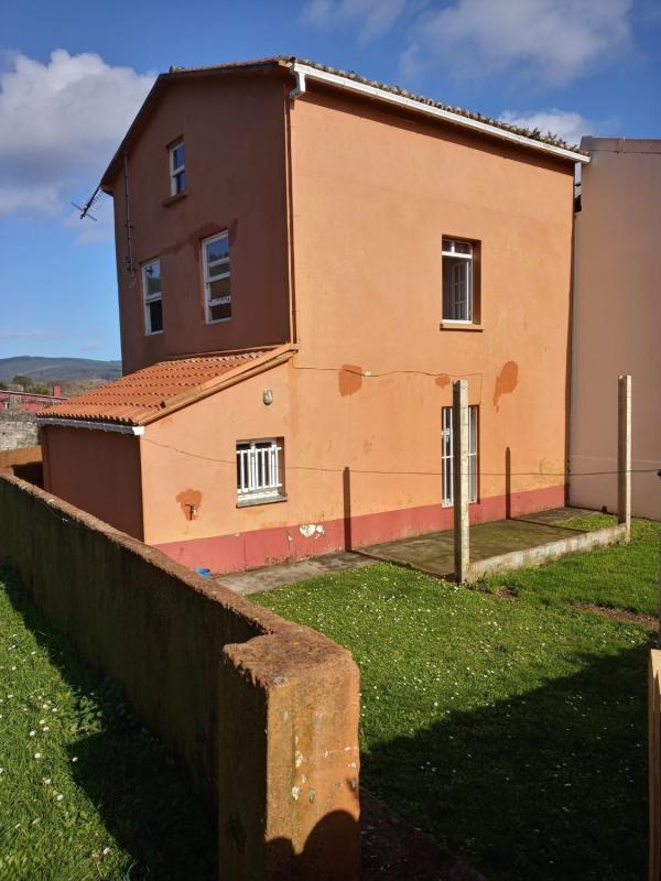 Propiedades en venta y alquiler en España photo 1