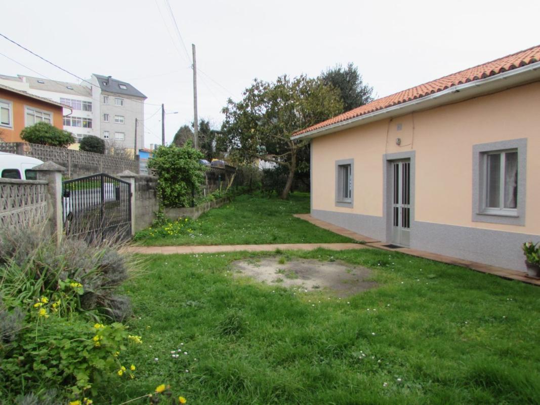 Venta de chalet independiente en Calle Mosteiro de Samos, 2, Narón
 photo 3