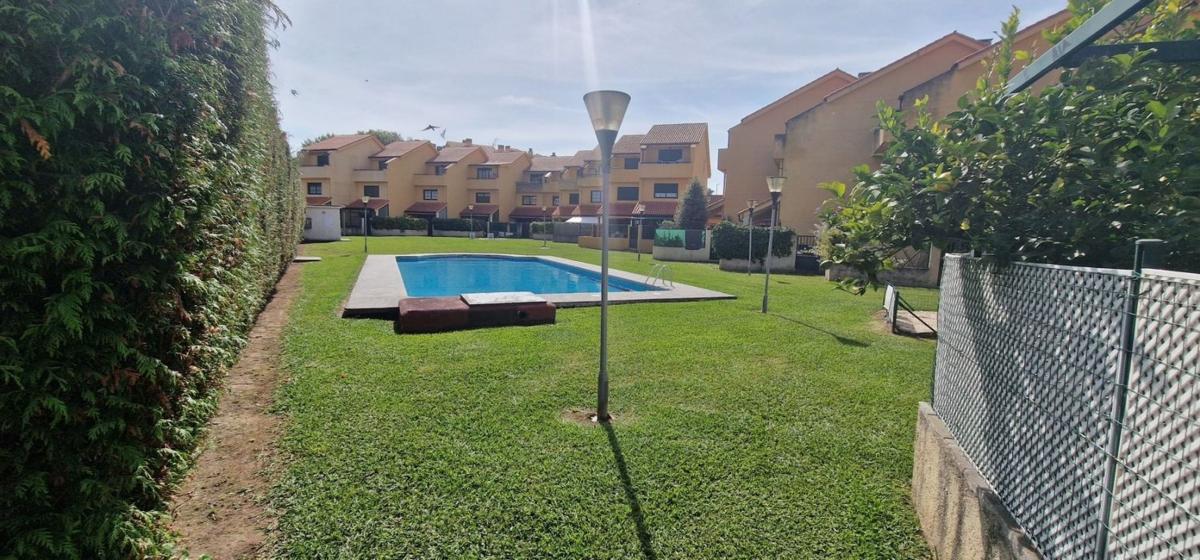 Venta de chalet adosado en Calle Río da Cachorra, 1 , Ares photo 3
