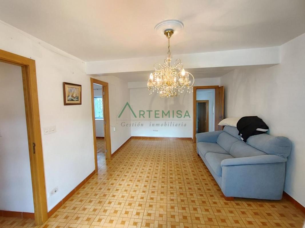 Недвижимость на продажу и в аренду в Испании photo 4