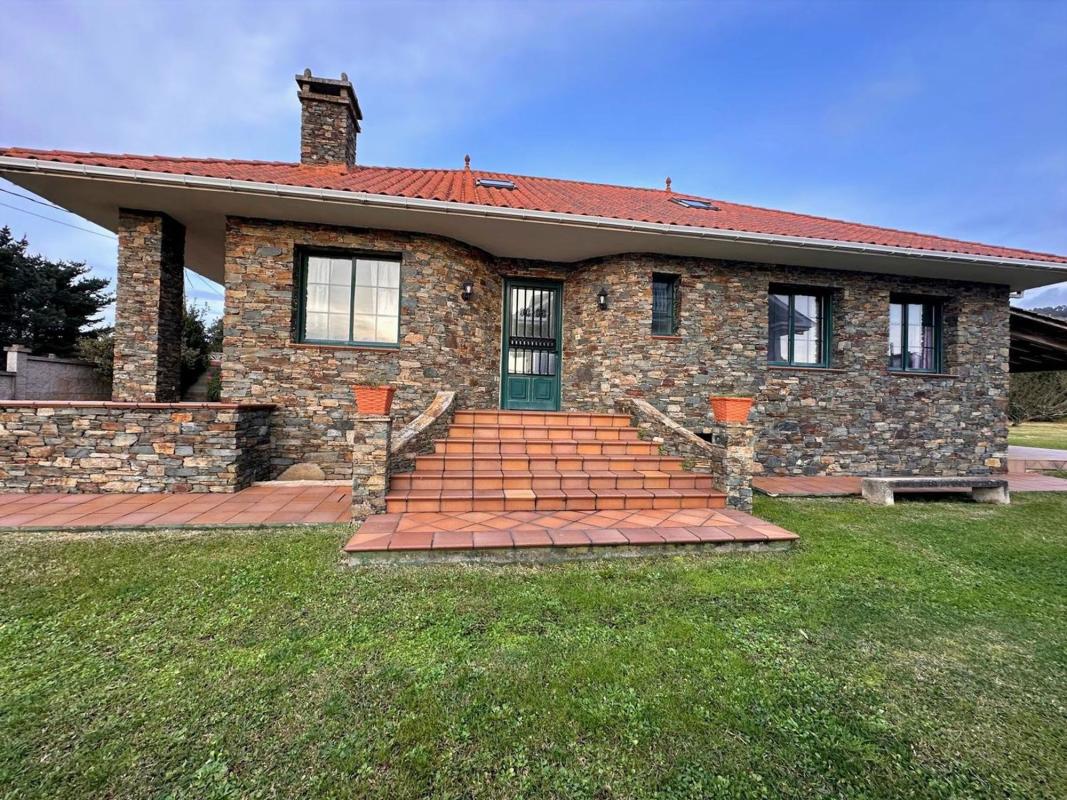 Venta de chalet independiente en Calle Robaleira, 17, Valdoviño
photo 3