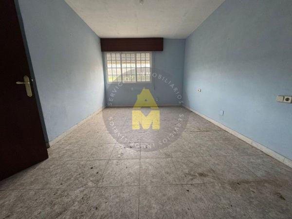 Chalet independiente en venta en Feal-Xuvia, Narón
 photo 4